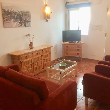 Appartement The Wee Hoose In Punta Lara, Nerja